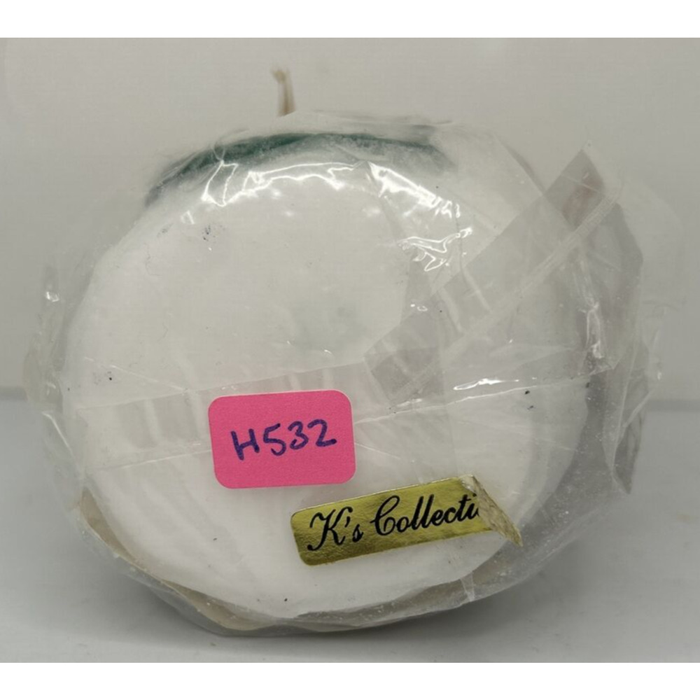 Vintage K's Collection Winter Snowman Candle New in Packaging 5" SKU H532 - Picture 3 of 3